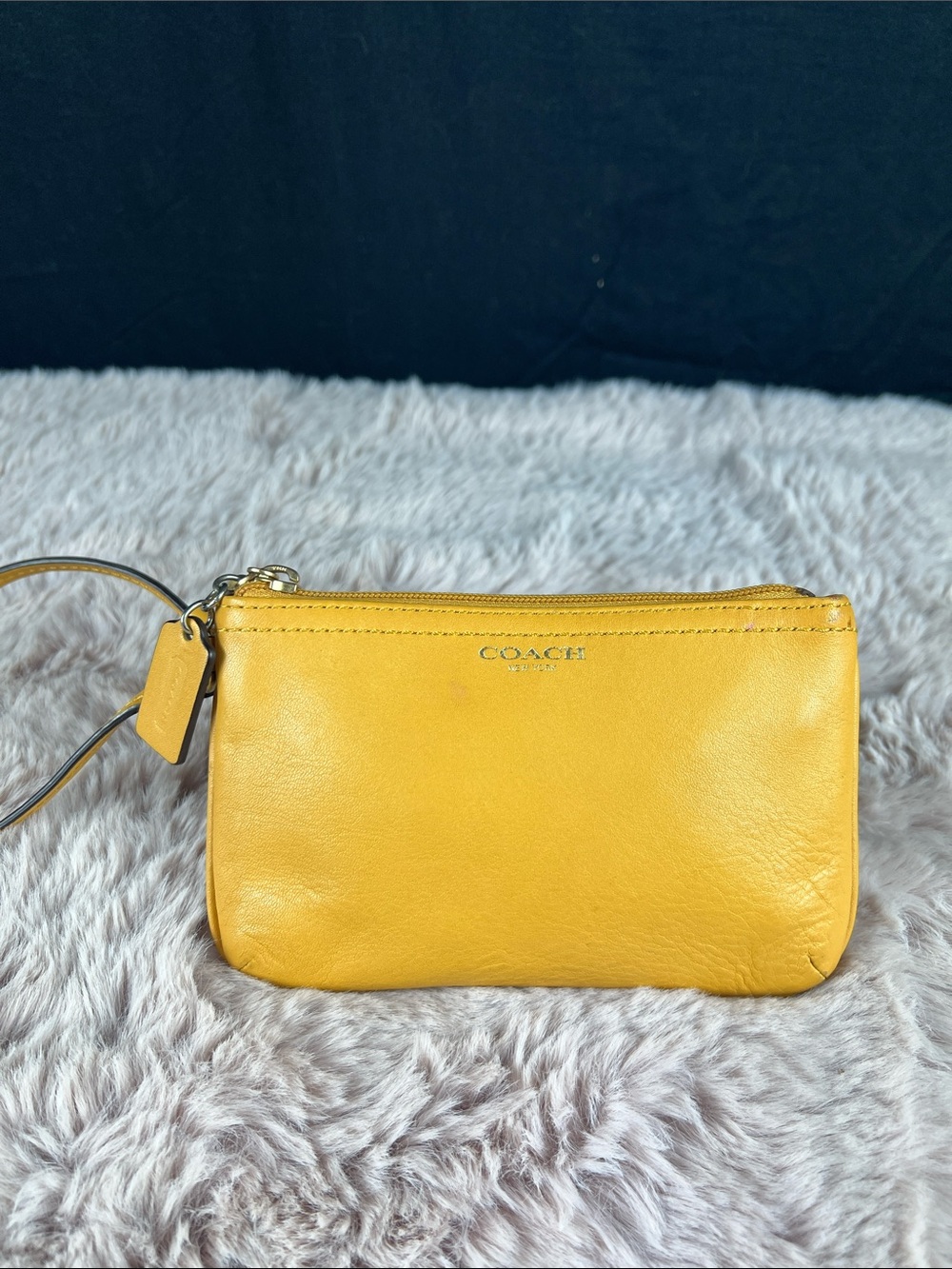 Coach Mustard Leather Corner Zip Wristlet Wallet Clutch EUC